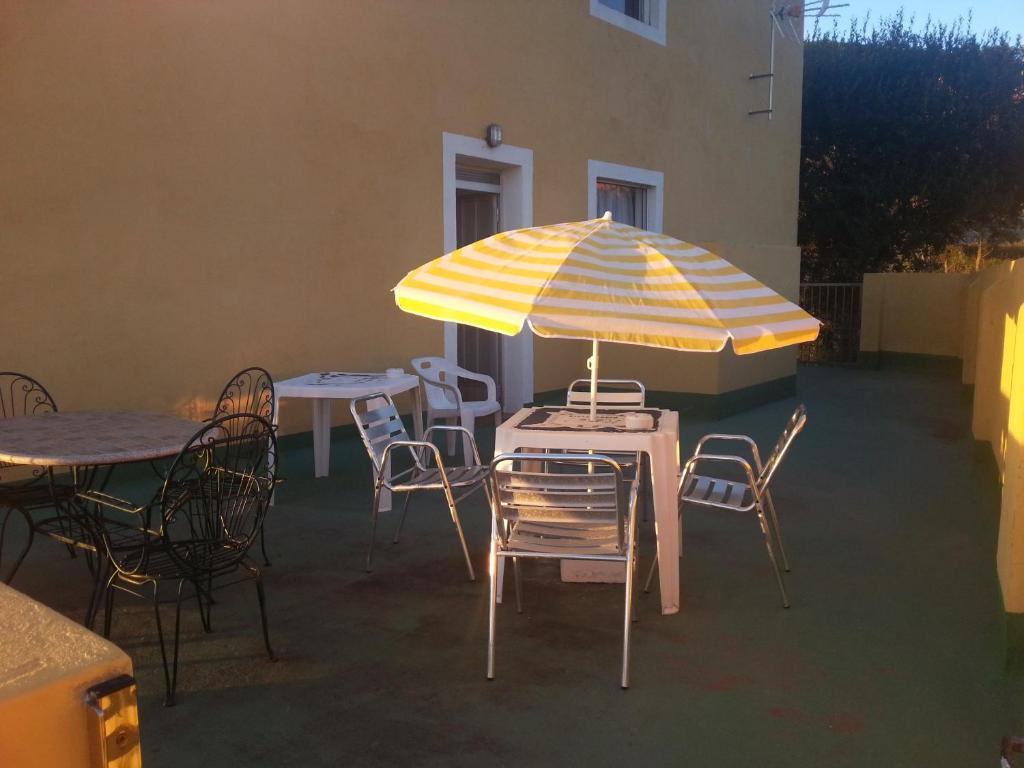 Hostal Del Mar A Guarda Bagian luar foto